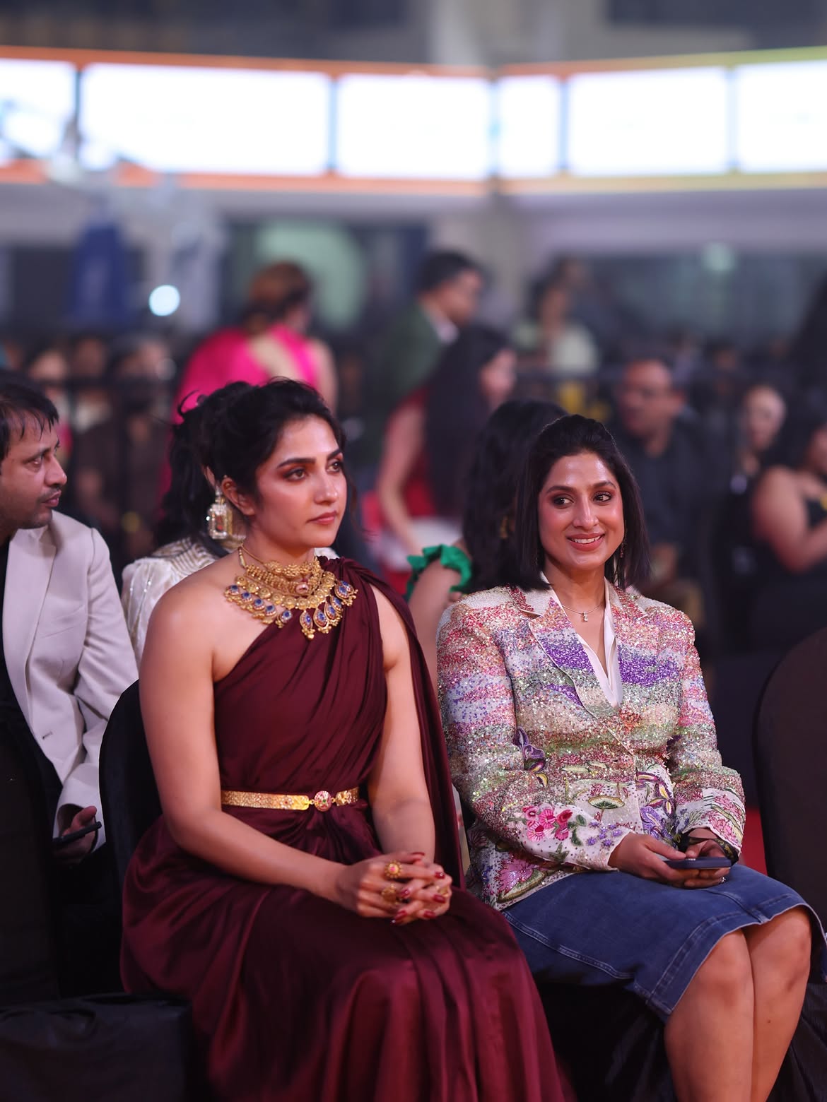 Siima Awards 2026 | సైమా అవార్డ్స్ వేడుకలో సందడి చేసిన హీరోయిన్లు – స్పెషల్ అట్రాక్షన్గా రుక్మిణి వసంత్ - Image 12