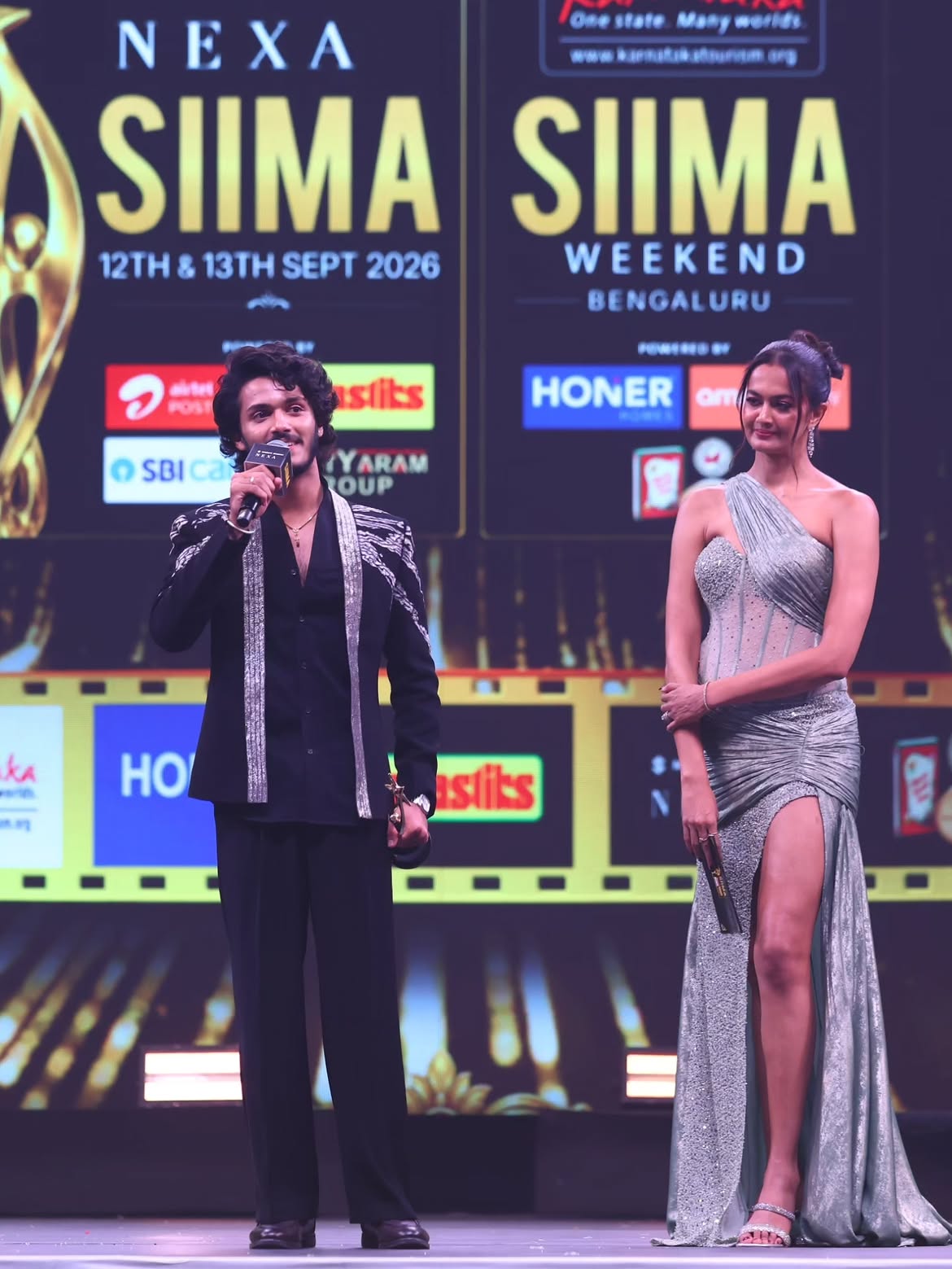 Siima Awards 2026 | సైమా అవార్డ్స్ వేడుకలో సందడి చేసిన హీరోయిన్లు – స్పెషల్ అట్రాక్షన్గా రుక్మిణి వసంత్ - Image 17