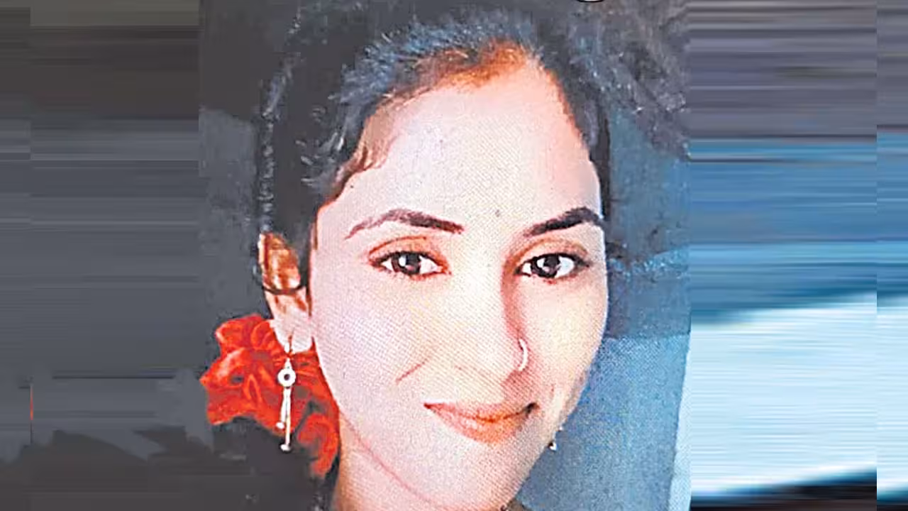 Sircilla | అనుమానంతో భార్యను చంపిన భర్త.. అడ్డొచ్చిన అత్తను కూడా..