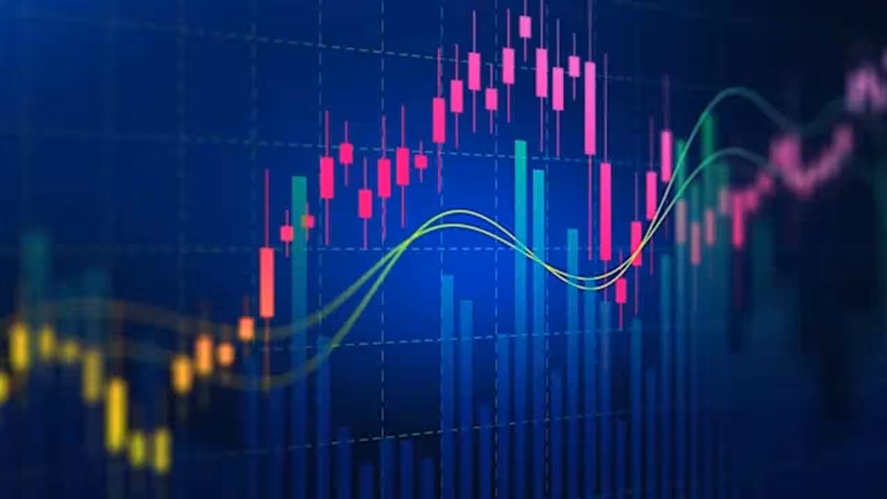 Stock Markets | దేశీయ స్టాక్ మార్కెట్లలో తీవ్ర అస్థిరత.. స్వల్ప లాభాల్లో ముగిసిన సూచీలు..