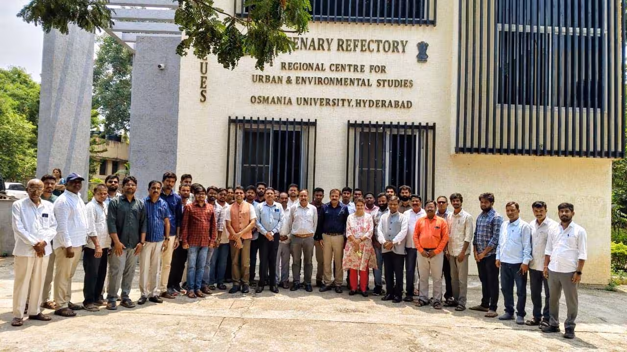 Ward Officers | ఘన వ్యర్థాల నిర్వహణపై వార్డు అధికారులకు శిక్షణ