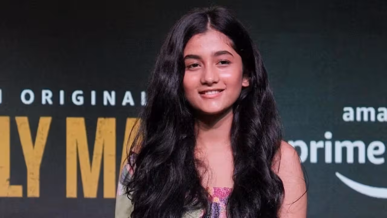Bollywood | లొకేషన్లు, సెట్స్, మ్యూజిక్ డైరెక్టర్ లేకుండా ఏఐ ఆధారంగా సినిమా – ఫ్యామిలీ మ్యాన్ నటి కొత్త ప్రయోగం