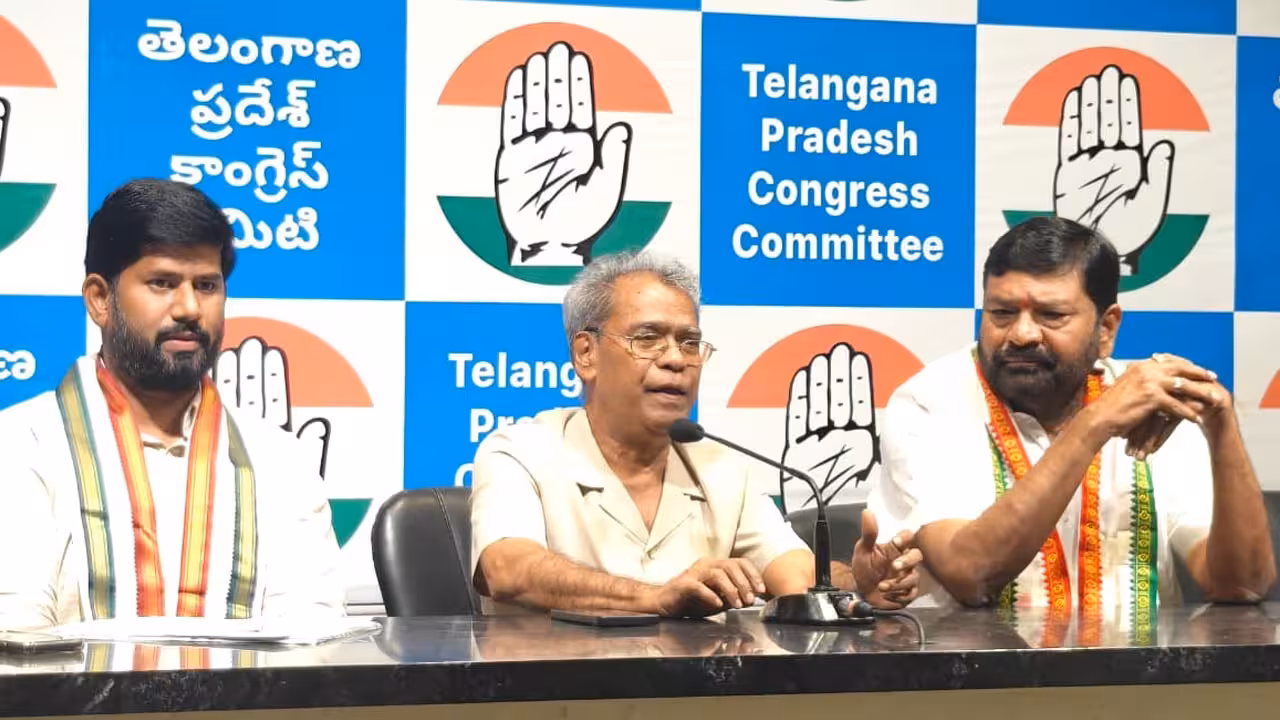 Congress | గల్ఫ్ కార్మికులకు క్షమాపణ చెప్పాకే దుబాయిలో అడుగుపెట్టాలి