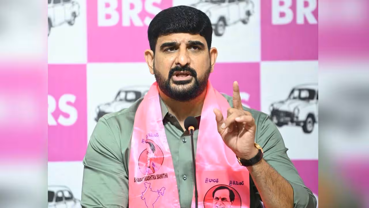 Padi Koushik Reddy | క్రాప్ హాలిడే ఇయ్యడానికి నువ్వెవరు.. తెలంగాణ నీ జాగీరా?
