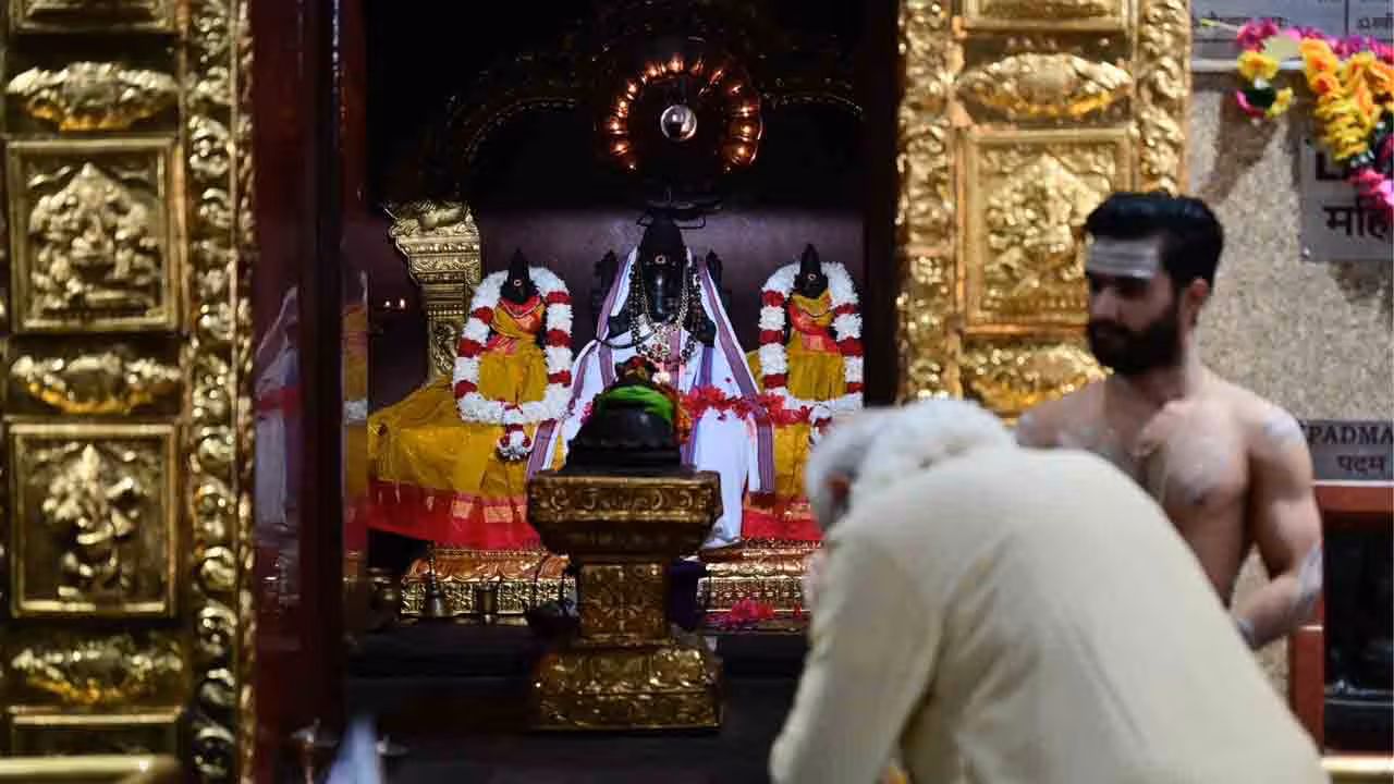 PM Modi | 25 ఏళ్ల ప్రజాప్రస్థానం.. వినాయకుడికి ప్రధాని ప్రత్యేక పూజలు