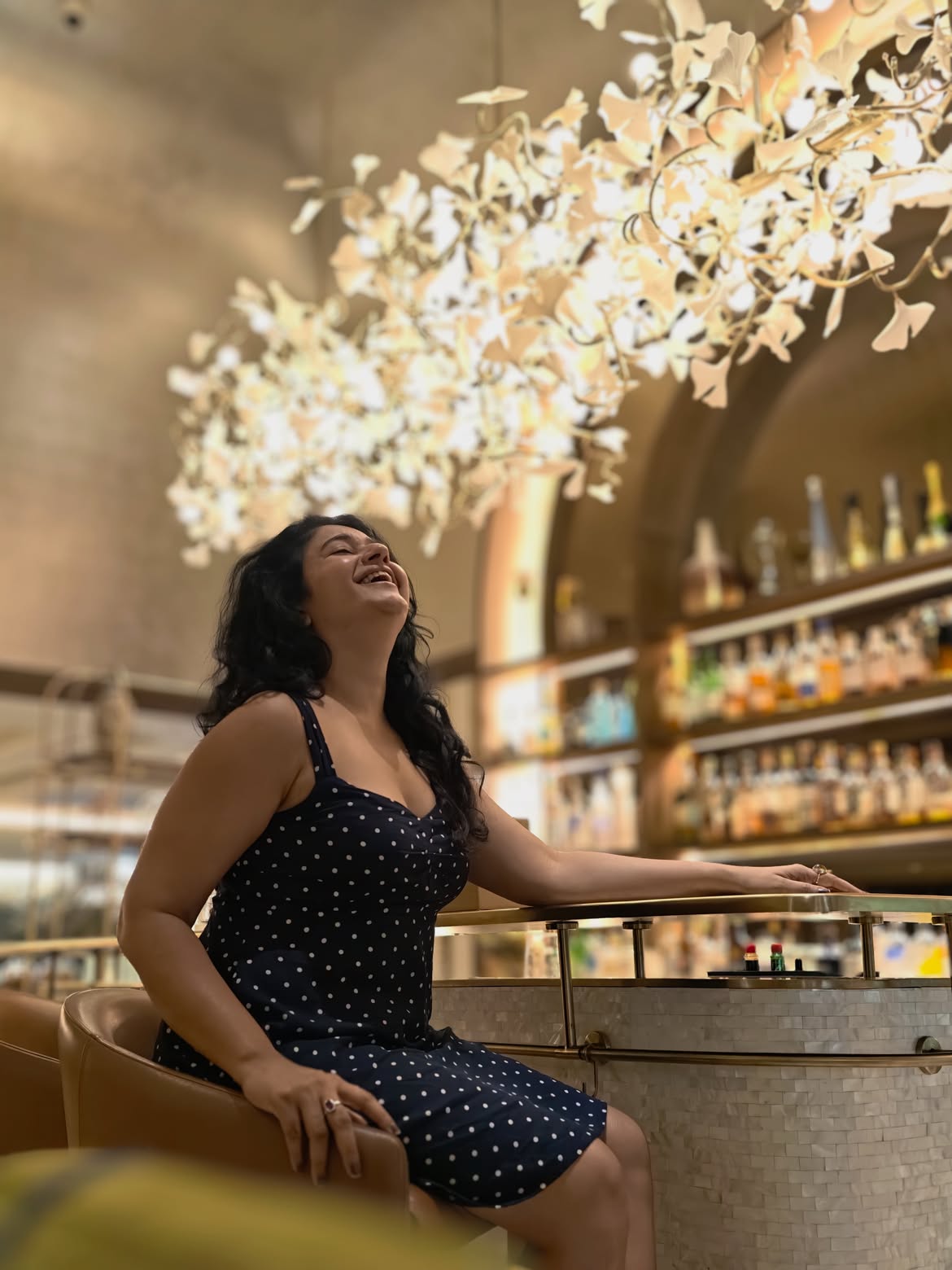 Poonam Bajwa | స్విమ్మింగ్పూల్లో టాలీవుడ్ హీరోయిన్ – బికినీ అందాలతో రచ్చ - Image 6