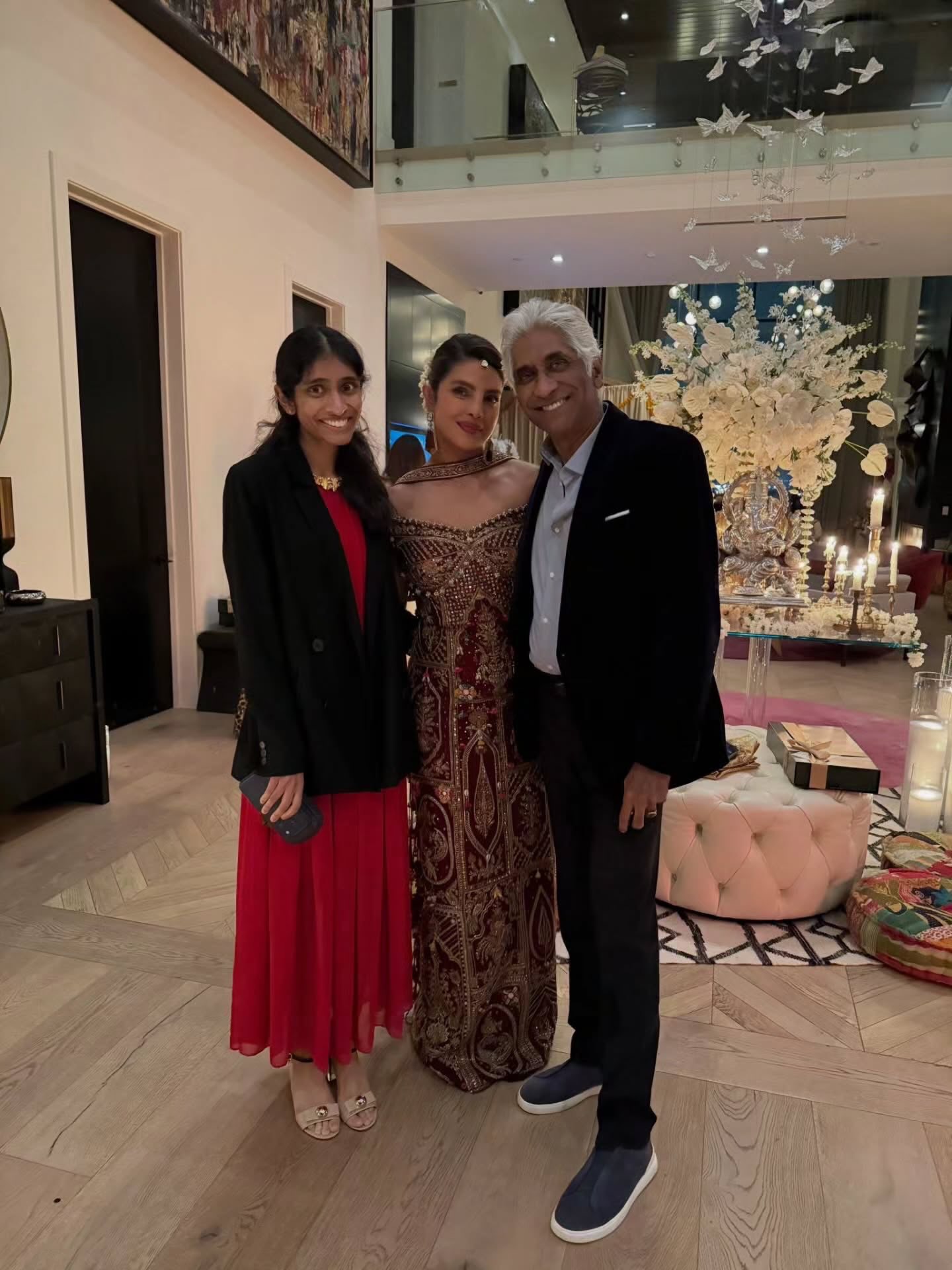 Priyanka Chopra | అమెరికాలో ప్రియాంక చోప్రా దీపావళి వేడుకలు – ఫొటోలు చూశారా? - Image 6