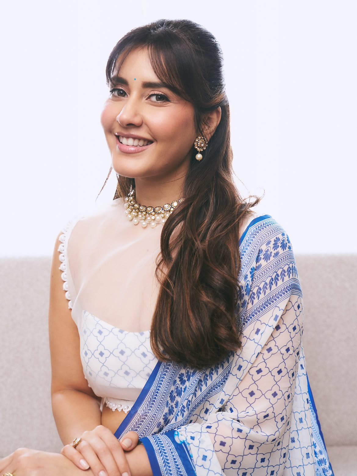 Raashi Khanna | ధర్మన్ కోసం రెమ్యూనరేషన్ డబుల్ చేసిన రాశీఖన్నా - Image 4