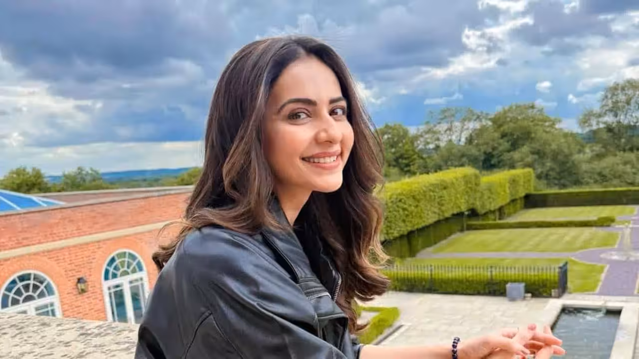 Rakul Preet Singh | నేను ఎవరి బినామీని కాదు – నాకు ఎవరూ ఆస్తులను గిఫ్ట్గా ఇవ్వలేదు – ఐటీ సోదాలపై రకుల్ పోస్ట్