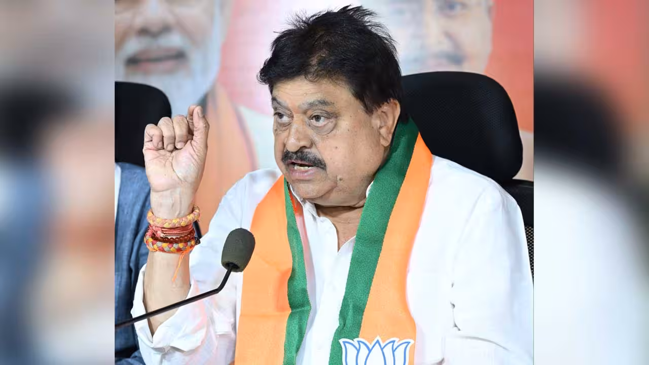 Ramchandar Rao | రాహుల్! ఈవీఎంలు తెచ్చిందే మీ నాయిన