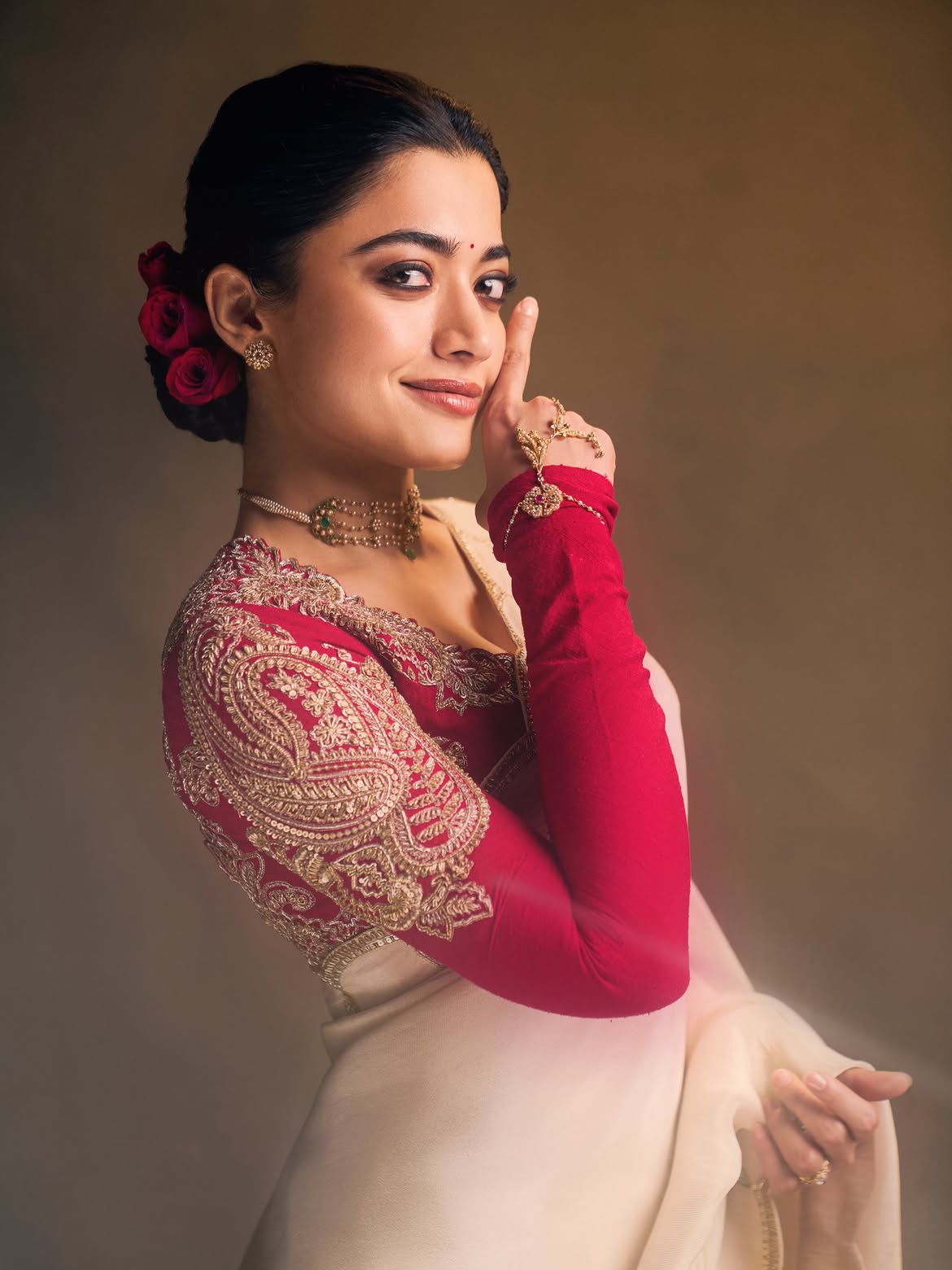Rashmika Mandanna | రణబాలి కోసం రష్మిక మందన్న తీసుకున్న రెమ్యూనరేషన్ ఎంతంటే? - Image 1