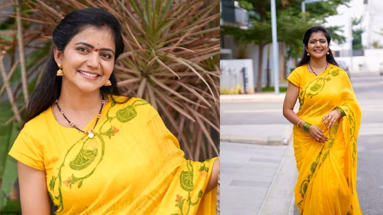 Anchor Shivajyothi | కొత్త కారు కొన్న తెలుగు యాంకర్ – అప్పు చేసి కొన్నానంటూ పోస్ట్