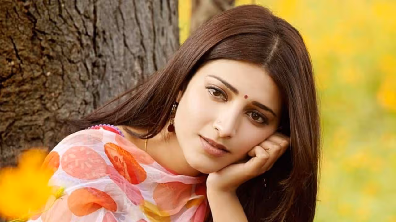 Shruti Haasan | కమల్ తనయ కొత్త ప్రయోగం – మెగాఫోన్ పట్టబోతున్న శృతి హాసన్