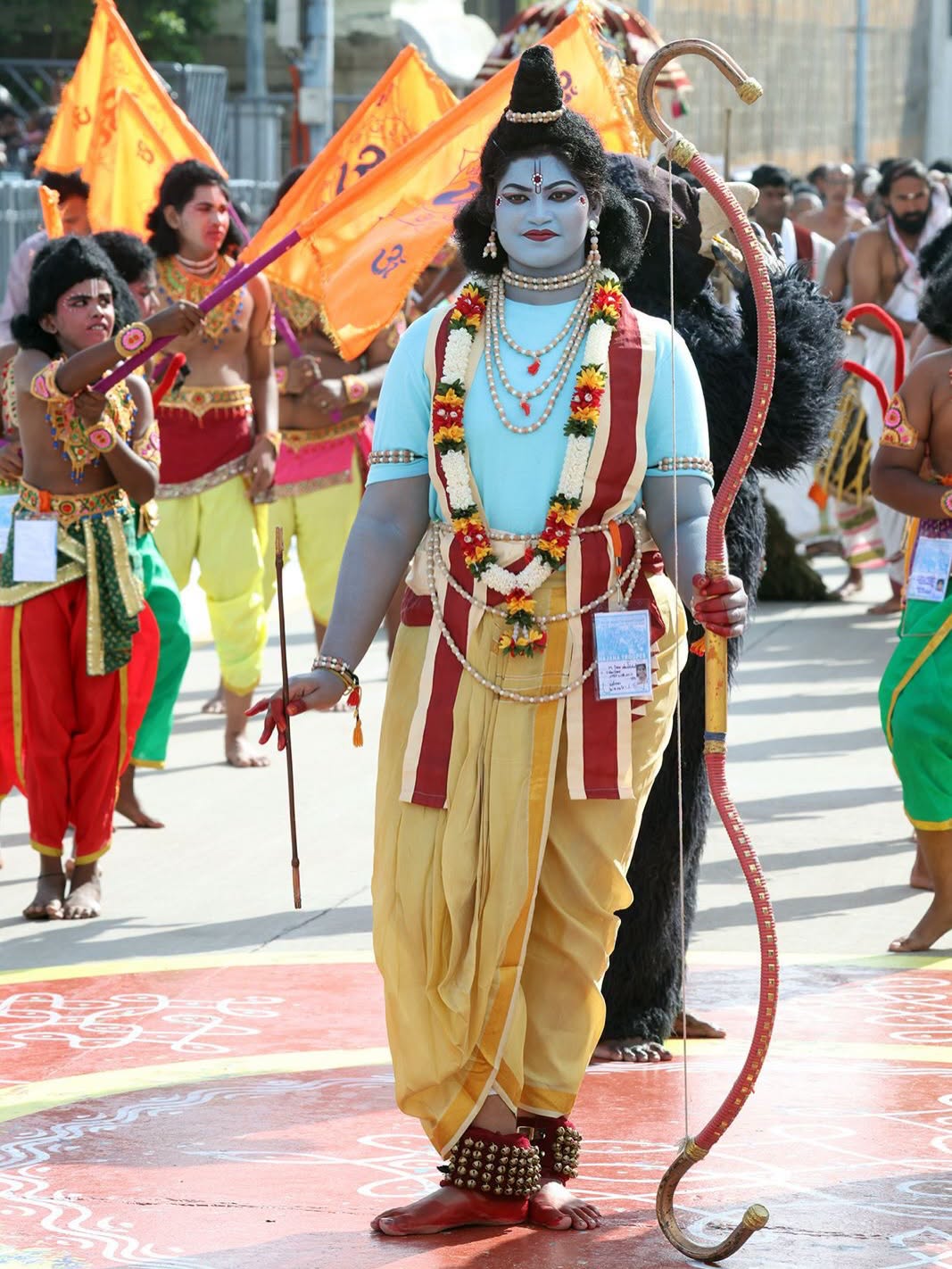 Navratri Brahmotsavam | హనుమంత వాహనంపై కోదండ రాముడు.. పుష్పక విమానంపై గోవర్ధనగిరిధారి - Image 27