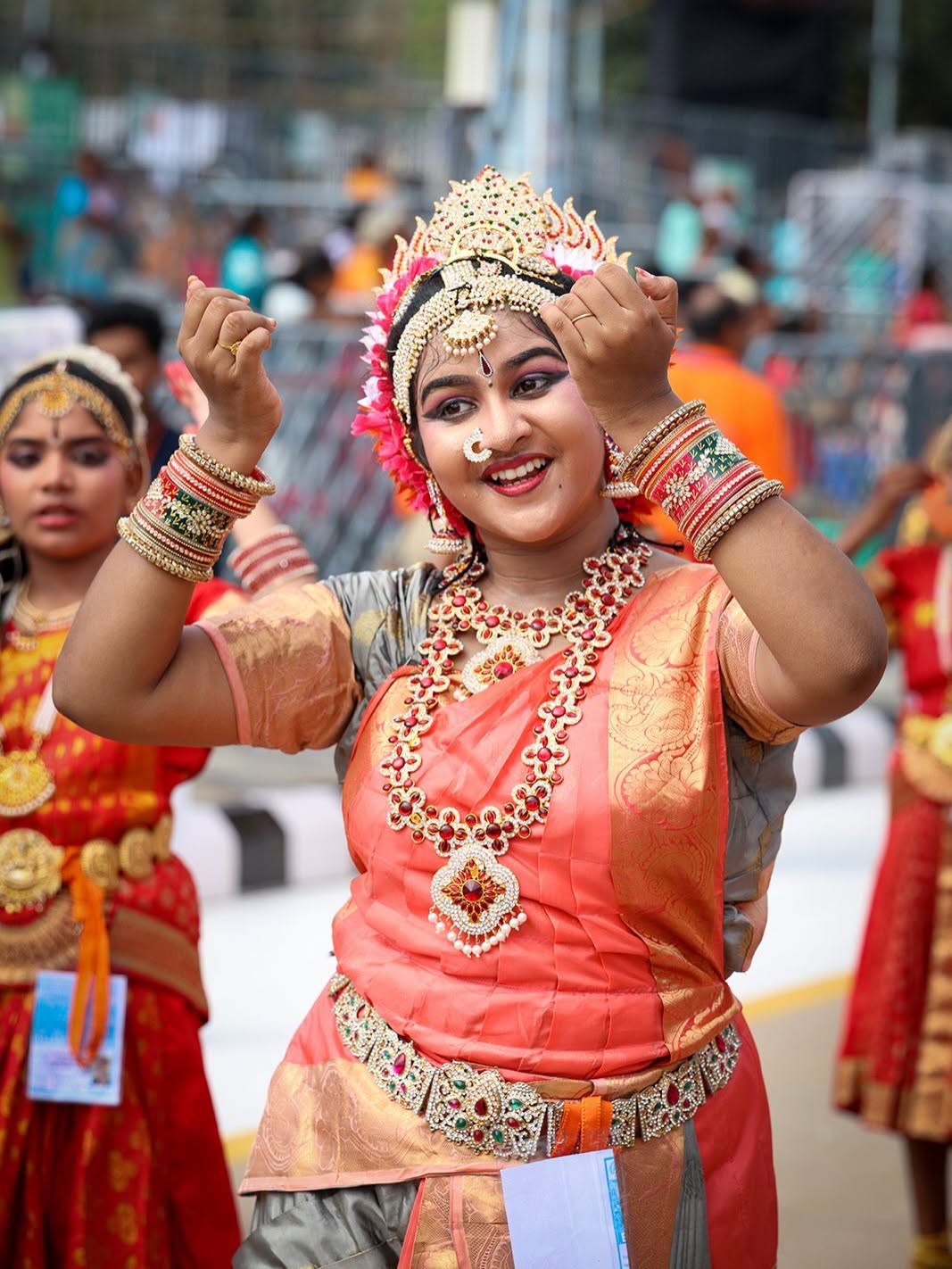 Navratri Brahmotsavam | హనుమంత వాహనంపై కోదండ రాముడు.. పుష్పక విమానంపై గోవర్ధనగిరిధారి - Image 49
