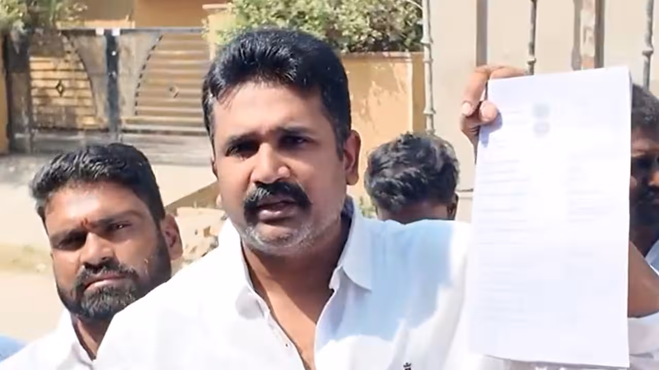 Manne Krishank | సీఎం రేవంత్ కూతురు స్కూల్లో ఫీజెంత తెలుసా?: మన్నె క్రిశాంక్