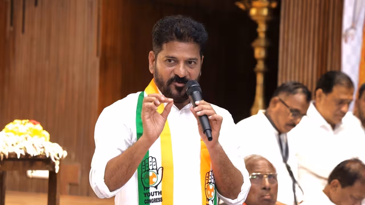 Revanth Reddy | ఓటిచ్చేందుకు అప్పుడు సర్ తీసుకొస్తే.. ఇప్పుడు బీజేపీ తెంచేస్తుంది