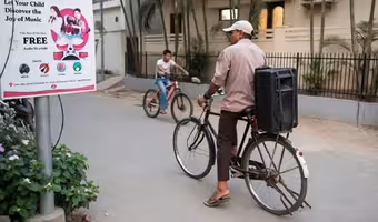 Mobile Public Address Systems | ప్రియమైన ప్రజలారా! నీటిని పొదుపుగా వాడండి.. కాలనీల్లో మొబైల్ మైక్లతో ప్రచారం షురూ