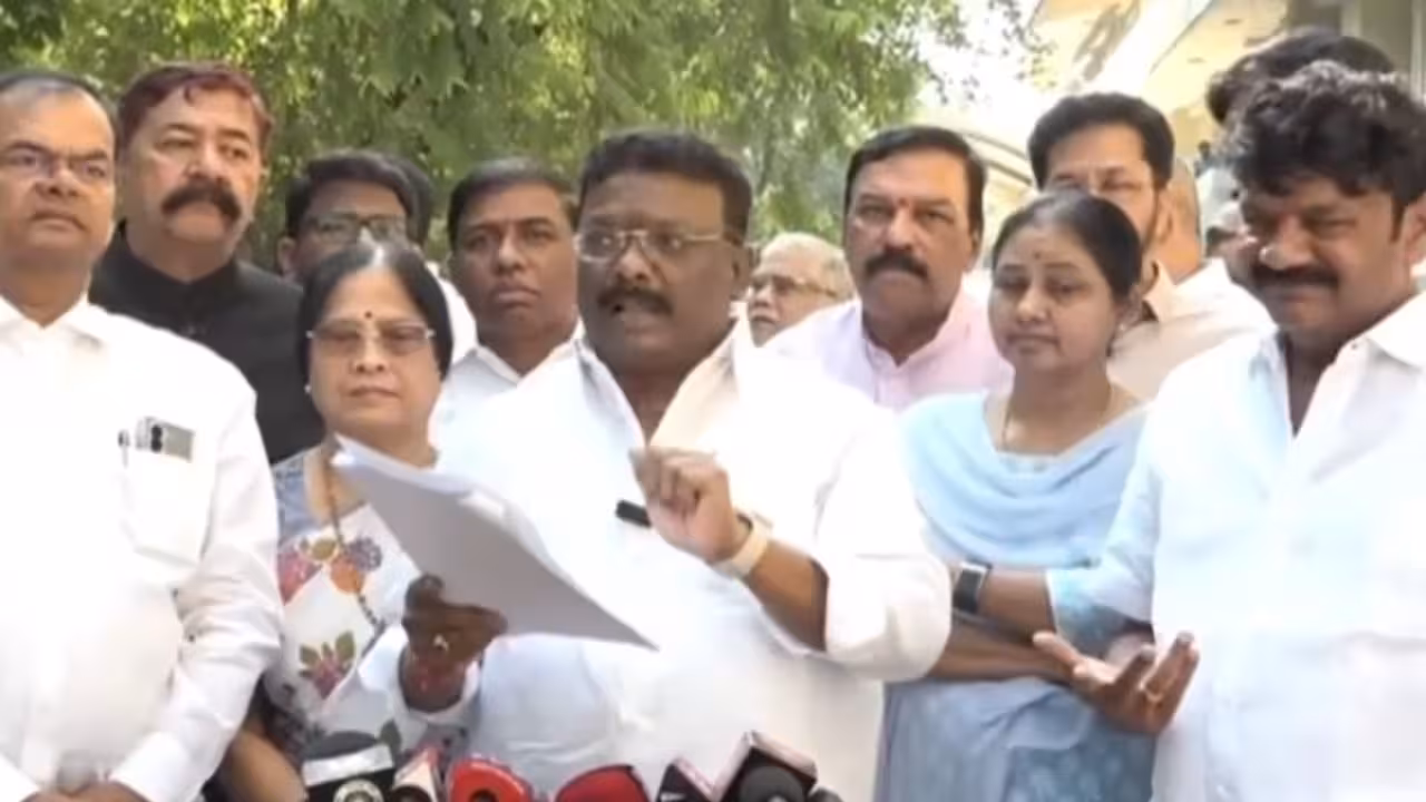 MLC Dasoju Sravan | అప్పుడు 10.36 లక్షల ఓట్లుంటే.. ఇప్పుడు 4.98 శాతమే నమోదైనయ్