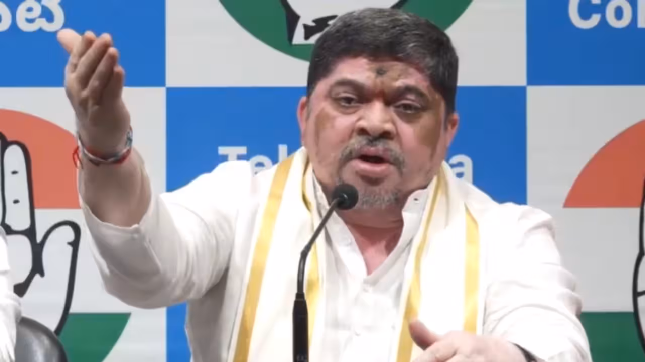 Ponnam Prabhakar | అమిత్ షా యాత్ర మోదీపై వ్యతిరేకతకు సంకేతం కాదా?