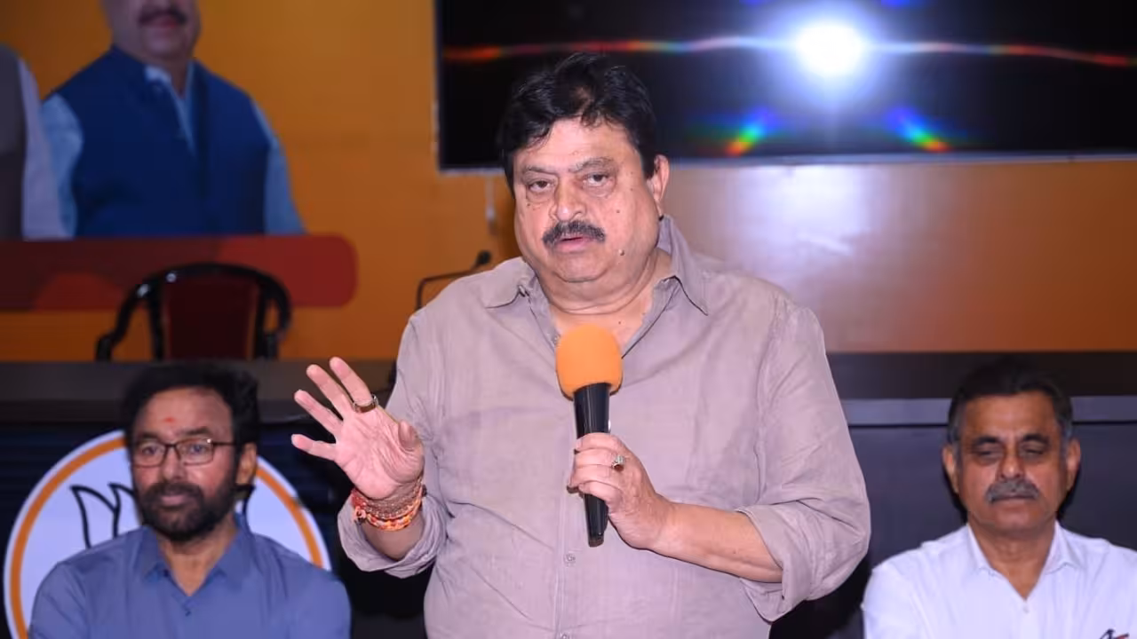 Ramchandar Rao | ప్రజాస్వామ్యం నిర్వీర్యమైతుంది.. కాంగ్రెస్కు గుణపాఠం తప్పదు: రాంచందర్రావు