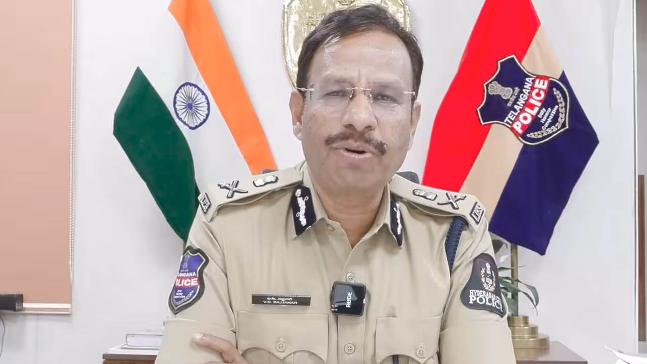 CP VC Sajjanar | సైబర్ వలలో చిక్కొద్దు.. హైదరాబాద్ సీపీ వీసీ సజ్జనార్ కీలక సూచనలు