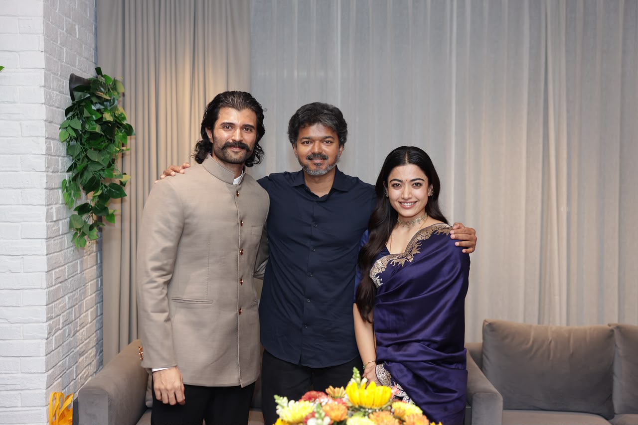 Rashmika Mandanna | సీఎం దళపతి విజయ్తో విరోష్ జోడీ – ఫొటోలు వైరల్ - Image 3