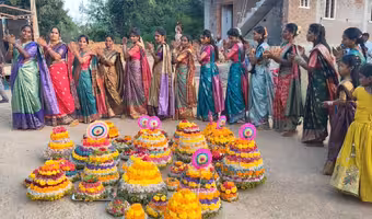 Saddula Bathukamma | తెలంగాణ వ్యాప్తంగా సద్దుల బతుకమ్మ సంబరాలు
