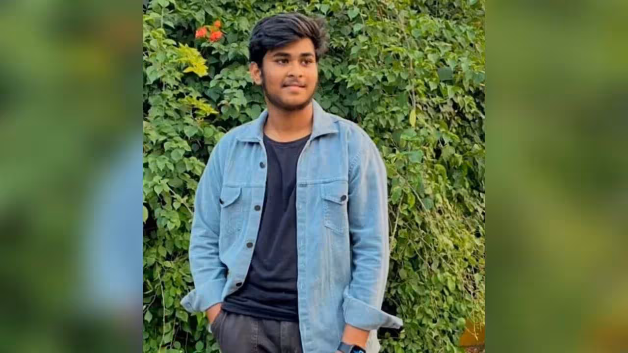 Road Accident | యాక్టివాను ఢీకొట్టిన గ్యాస్ లారీ.. యువకుడు మృతి