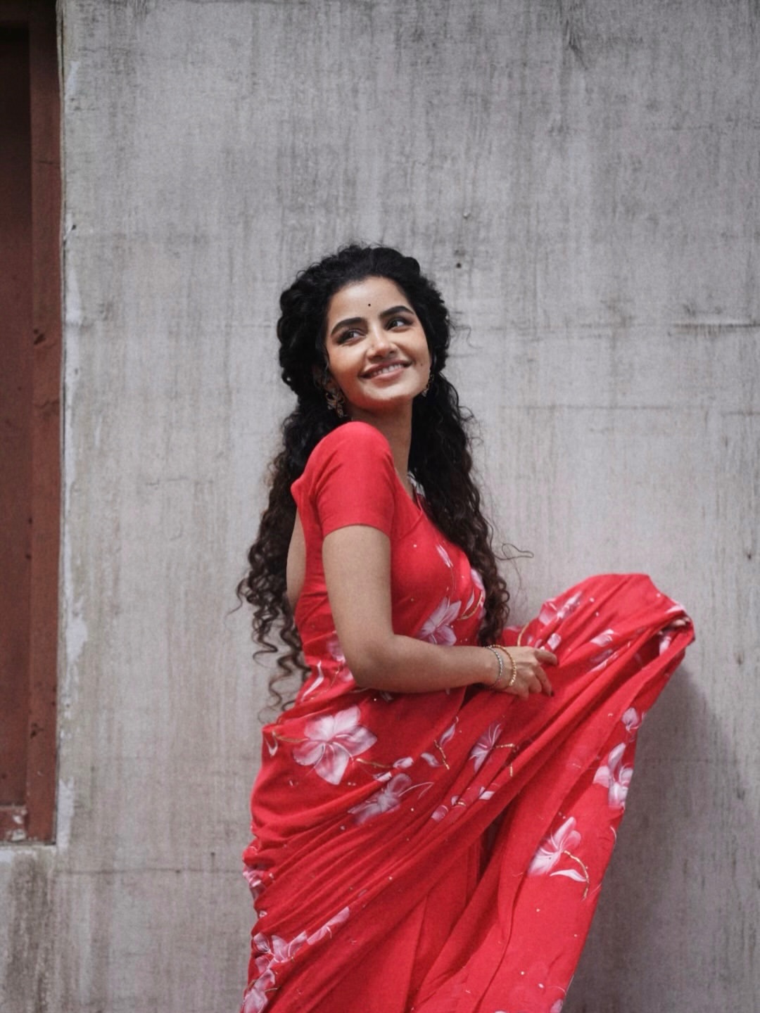 Anupama Parameswaran | బాలీవుడ్ సినిమాలో హీరోయిన్గా అనుపమ పరమేశ్వరన్ - Image 6