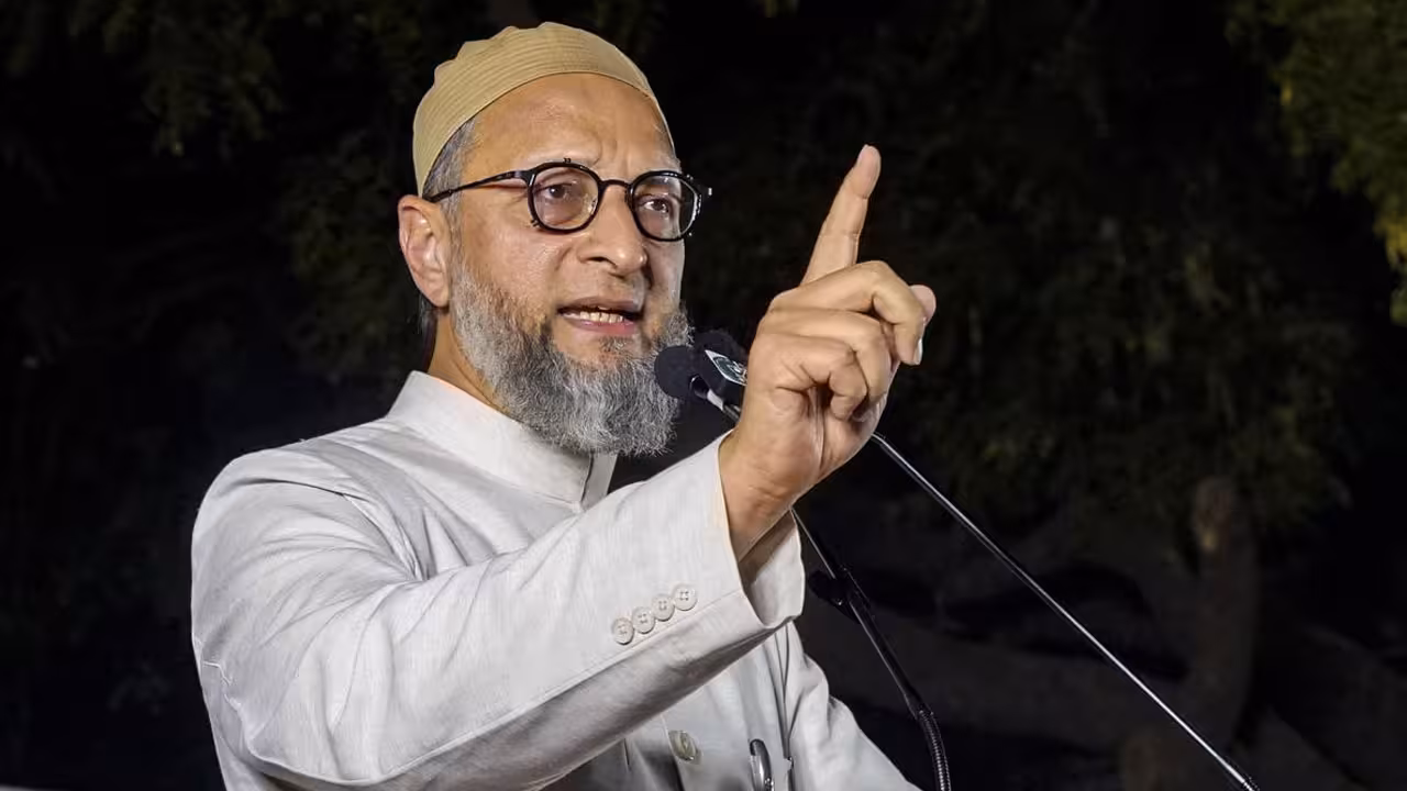 Asaduddin Owaisi Jail Allegations | చంచల్గూడ జైలు సూపరింటెండెంట్పై ఆరోపణలు అవాస్తవం: స్పష్టతనిచ్చిన తెలంగాణ జైళ్ల శాఖ