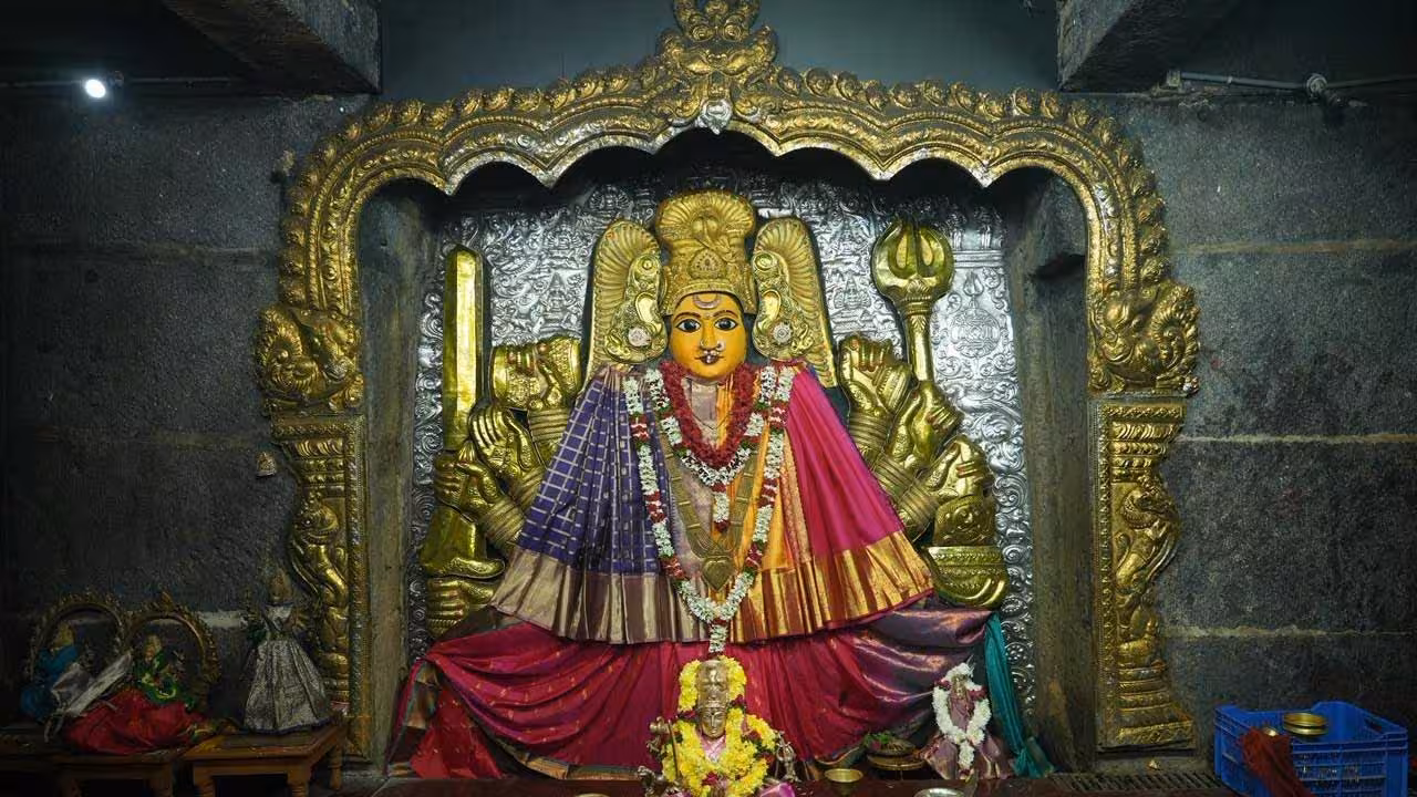 Devi Navaratri | దేవీ నవరాత్రులు చేయలేకపోతున్నారా..? ఈ మూడు రోజులు చేస్తే చాలు..!