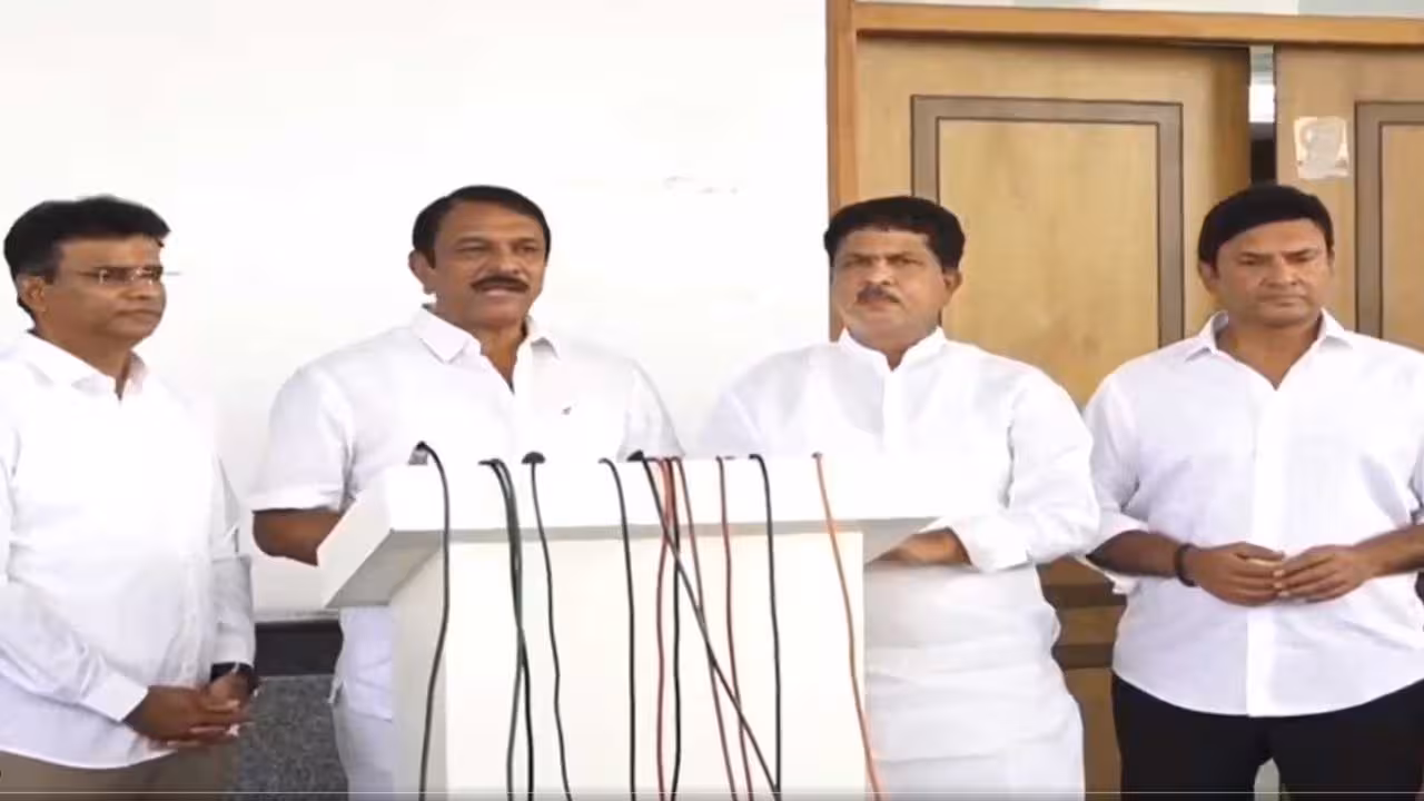 Double Bed Room House | అర్హత లేని వారికి డబుల్ బెడ్రూం ఇళ్ల కేటాయింపులు..