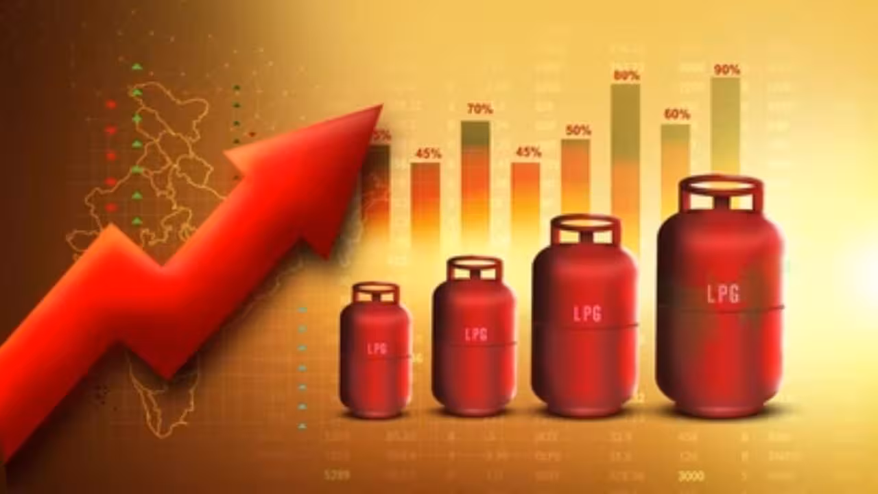 Gas Cylinder Price | భారీగా పెరిగిన గ్యాస్ సిలిండర్ ధర..