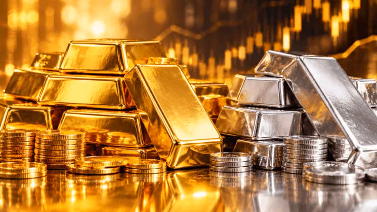 Gold And Silver Prices Today | ప్రపంచ బులియన్ మార్కెట్లలో జోరు.. ఈక్విటీ మార్కెట్లలో లాభాల ఎఫెక్ట్..