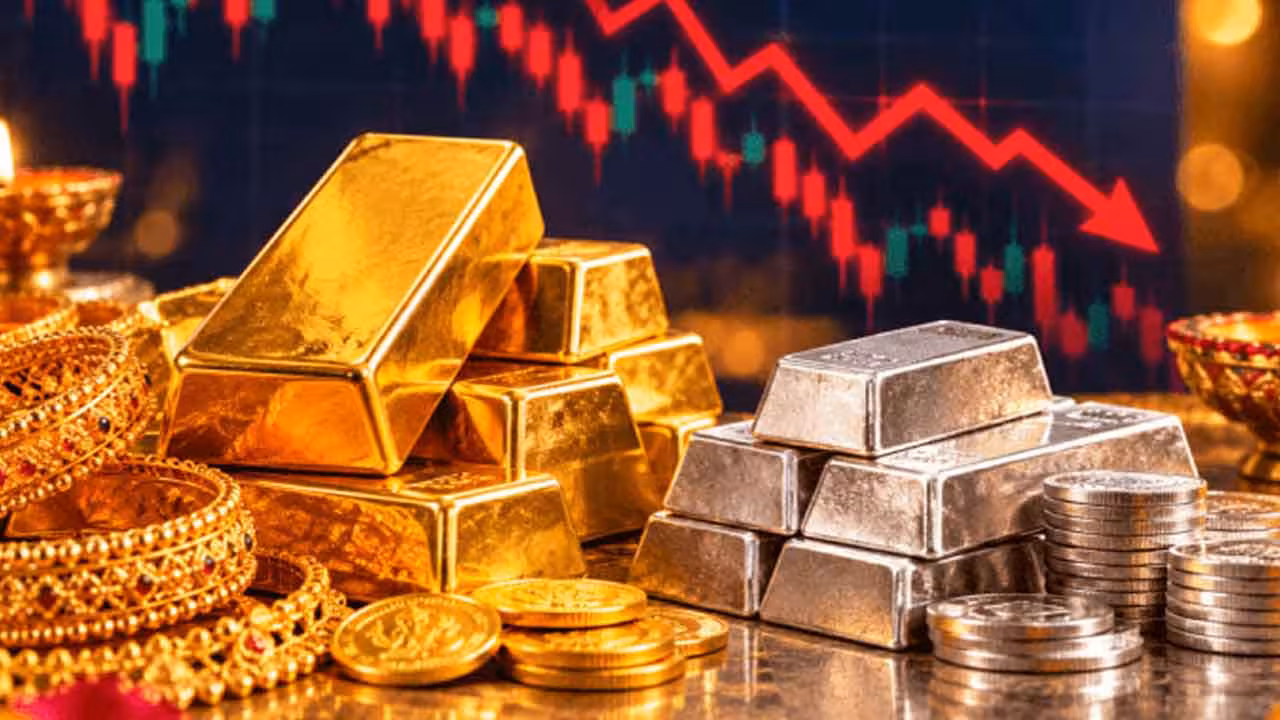Gold And Silver Prices Today | పెట్టుబడిదారులకు అలర్ట్.. ఒక్క రోజులోనే రూ.33వేలు తగ్గిన పసిడి ధర..
