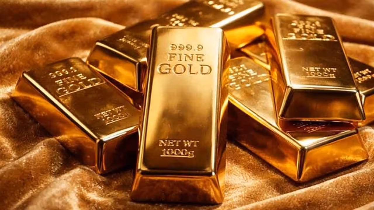 Gold And Silver Prices Today | బులియన్ మార్కెట్లలో అనిశ్చితి.. మార్పు లేకుండా కొనసాగుతున్న బంగారం, వెండి ధరలు..