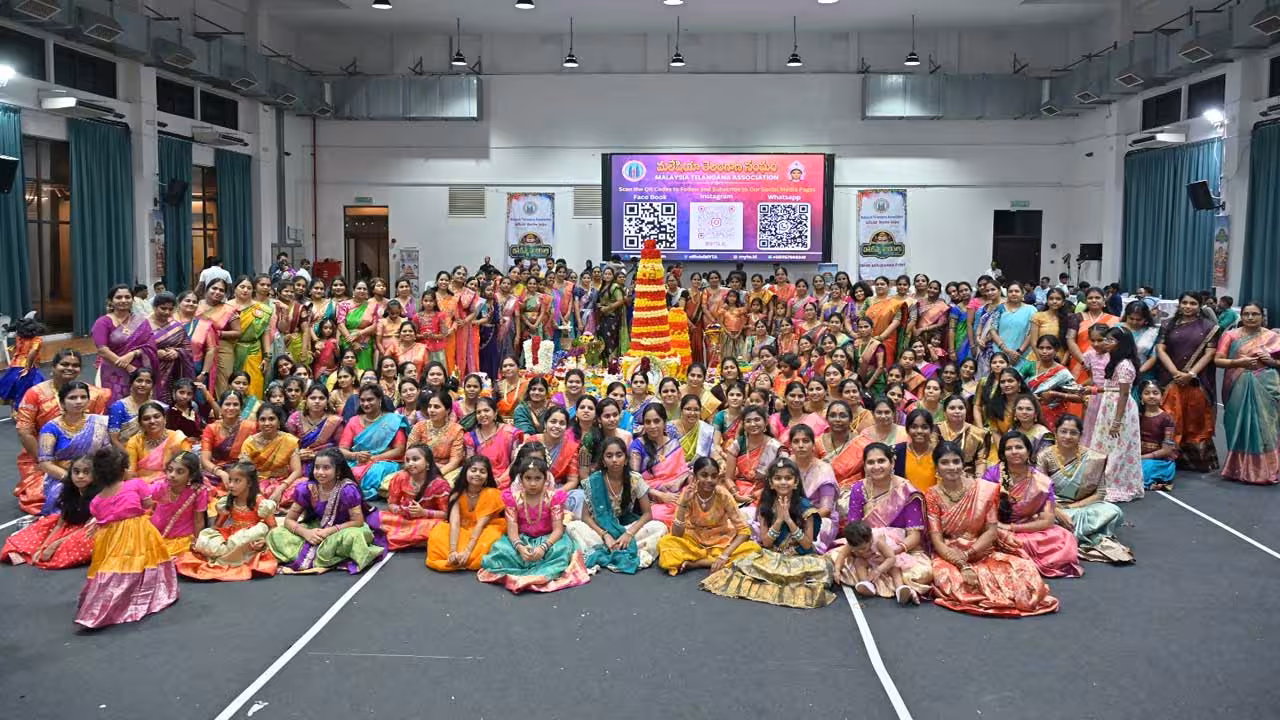 Bathukamma | మలేషియాలో ఘనంగా బతుకమ్మ వేడుకలు