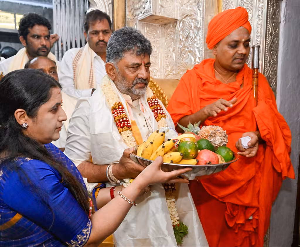Mysuru Dasara 2026 Begins Dates Royal Jamboo Savari and Complete Travel Guide