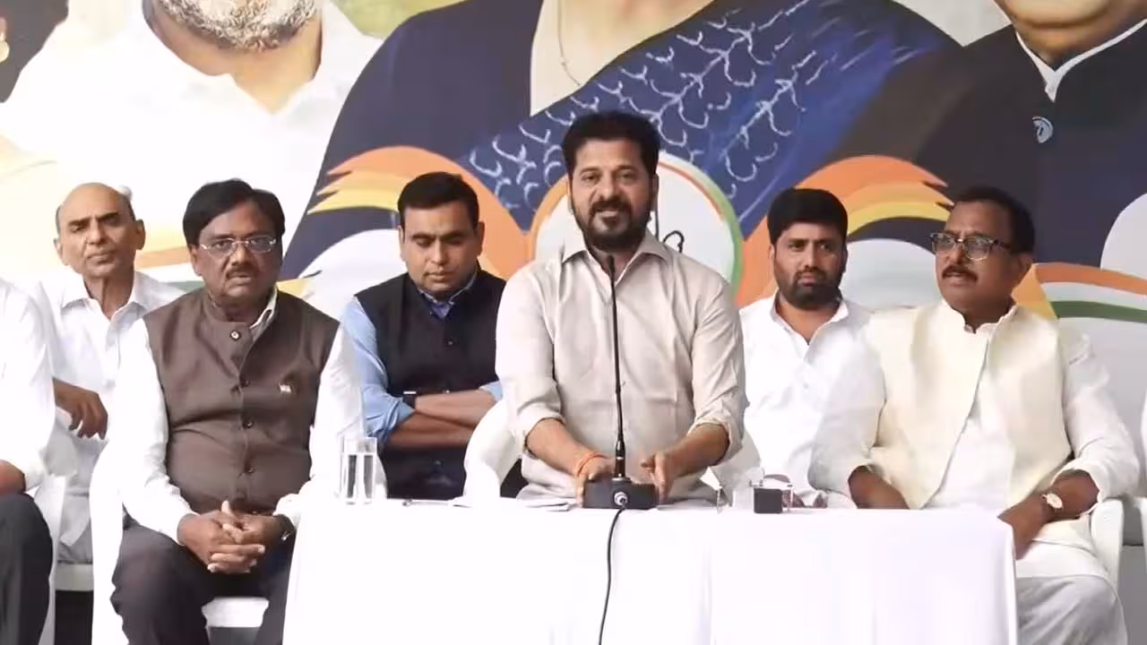 Future City | జర్నలిస్టులకు ఫ్యూచర్ సిటీలో ఇళ్ల స్థలాలు!