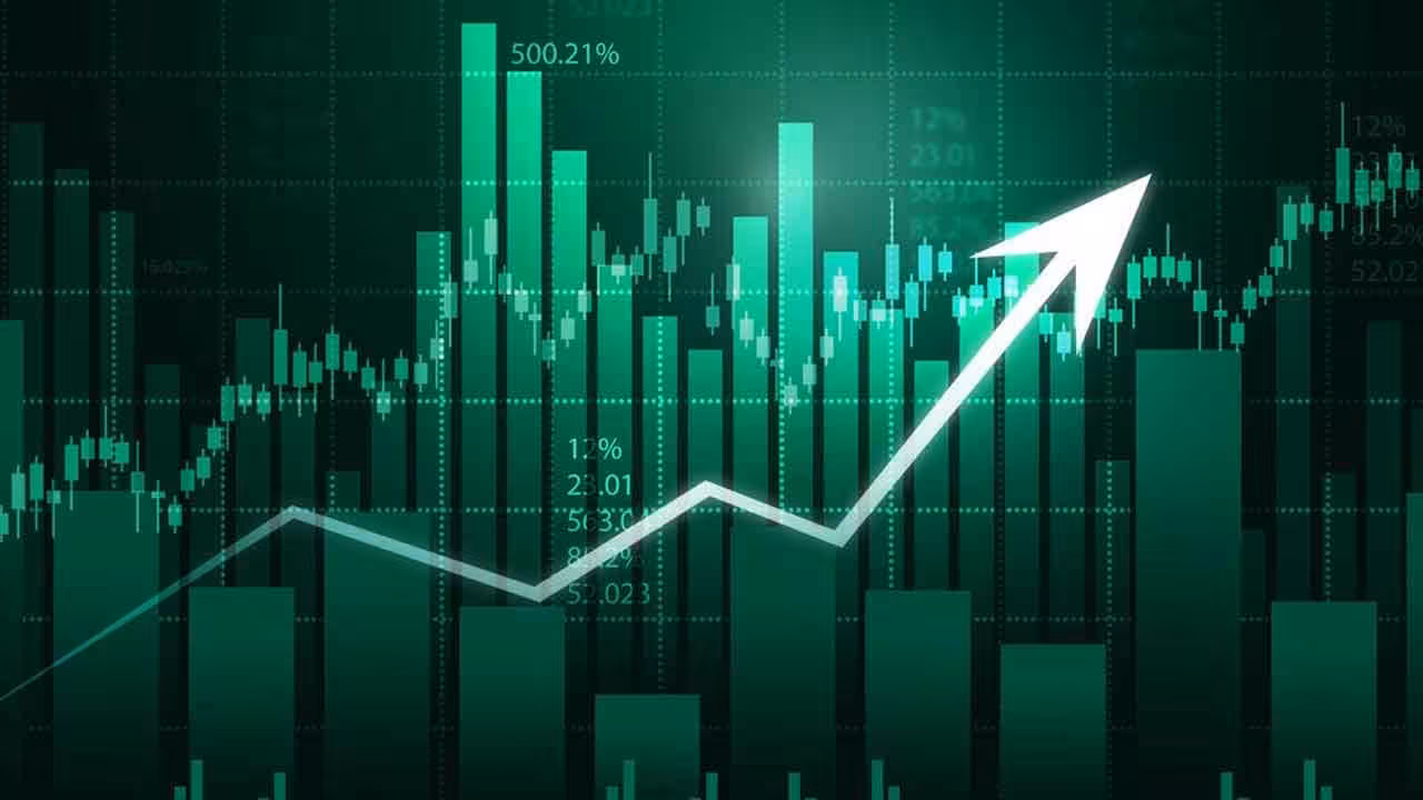 Stock Markets | ఫెడ్ నిర్ణయంతో మార్కెట్లకు ఊరట.. లాభాల్లో సెన్సెక్స్, నిఫ్టీ..