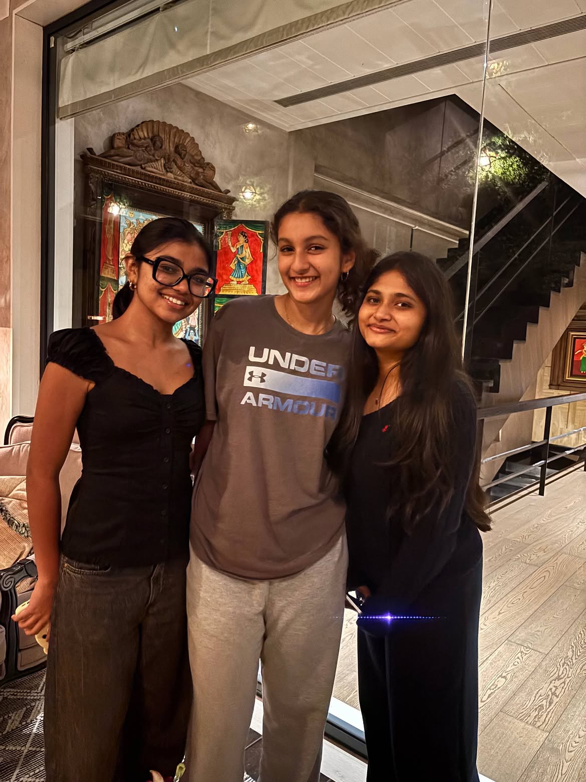 Namrata Shirodkar | నమ్రతా శిరోద్కర్తో సుకుమార్ సతీమణి – ఫొటోలు వైరల్ - Image 3