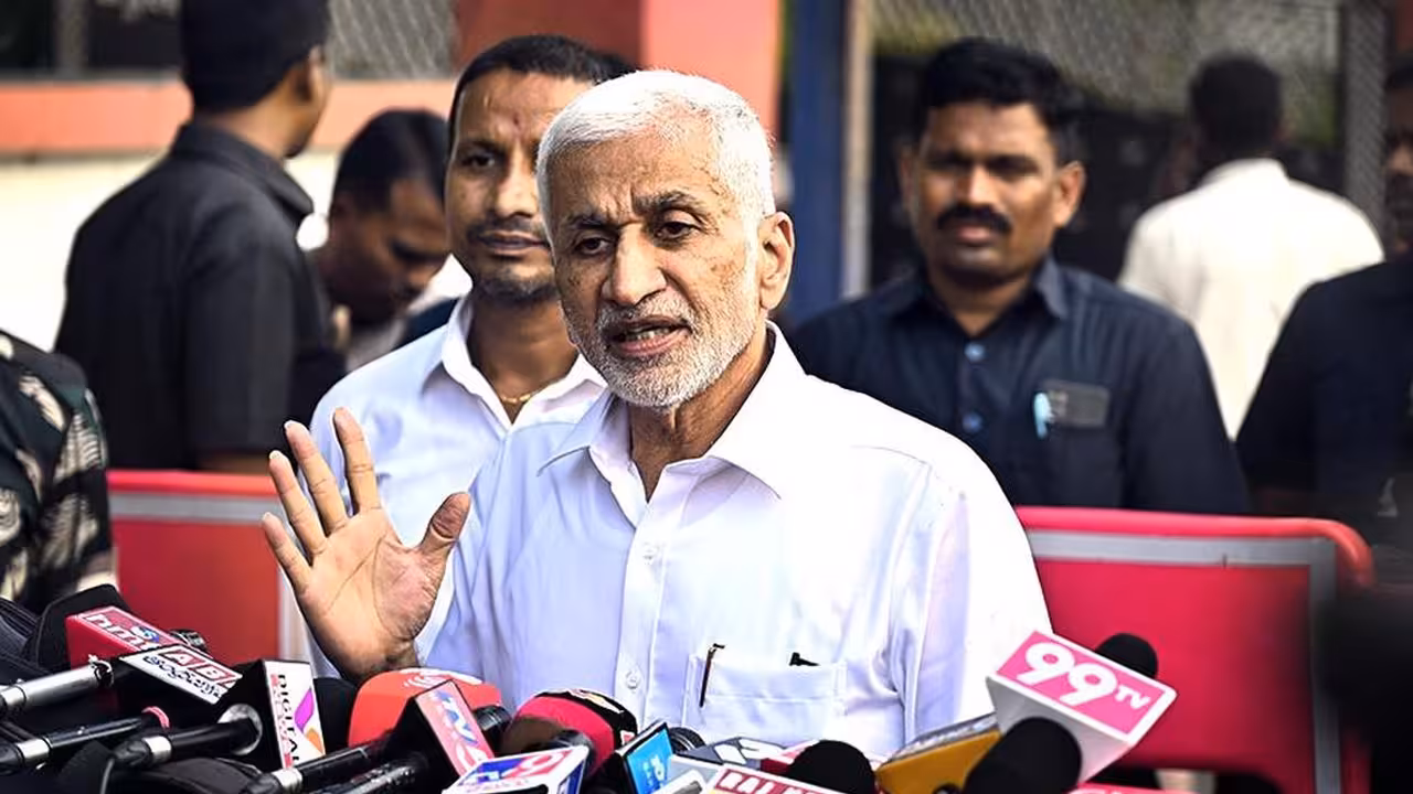 Vijayasai Reddy New Party | ఏపీ రాజకీయాల్లో సంచలనం.. 11-11-11:11 ముహూర్తాన విజయసాయిరెడ్డి కొత్త పార్టీ!