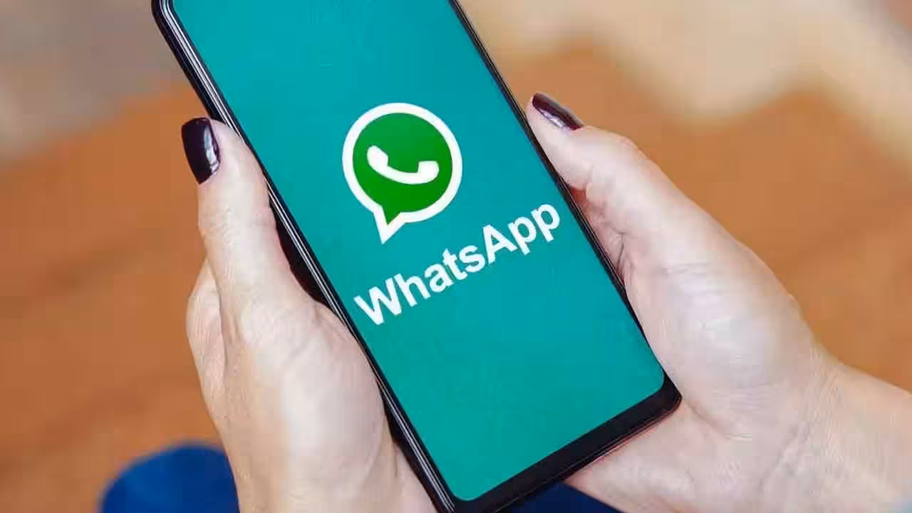 WhatsApp | వాట్సాప్లో కొత్త ఫీచర్.. ఇక మెసేజ్లను షెడ్యూల్ చేయవచ్చు..